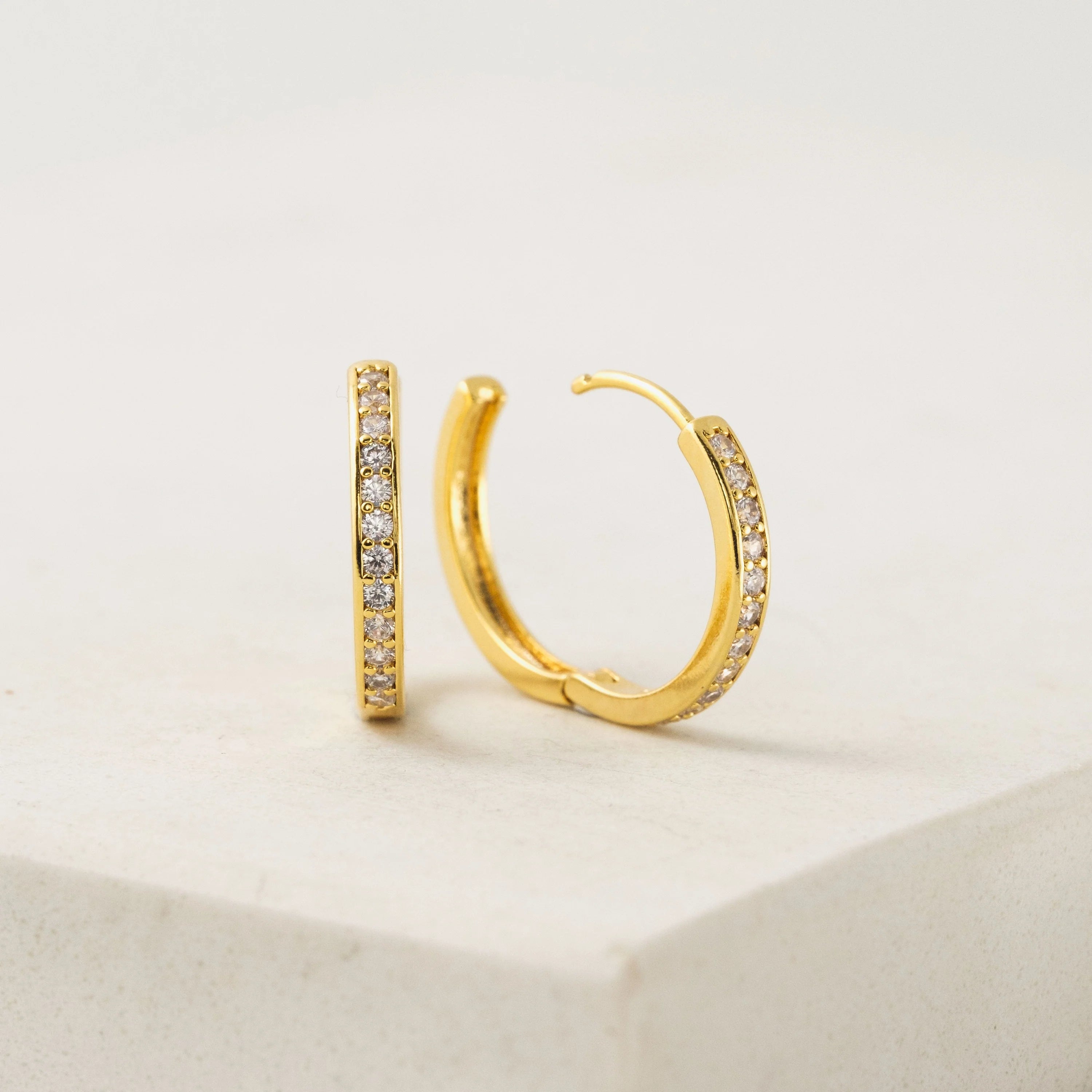 Desi 20mm Hoop Earrings Gold