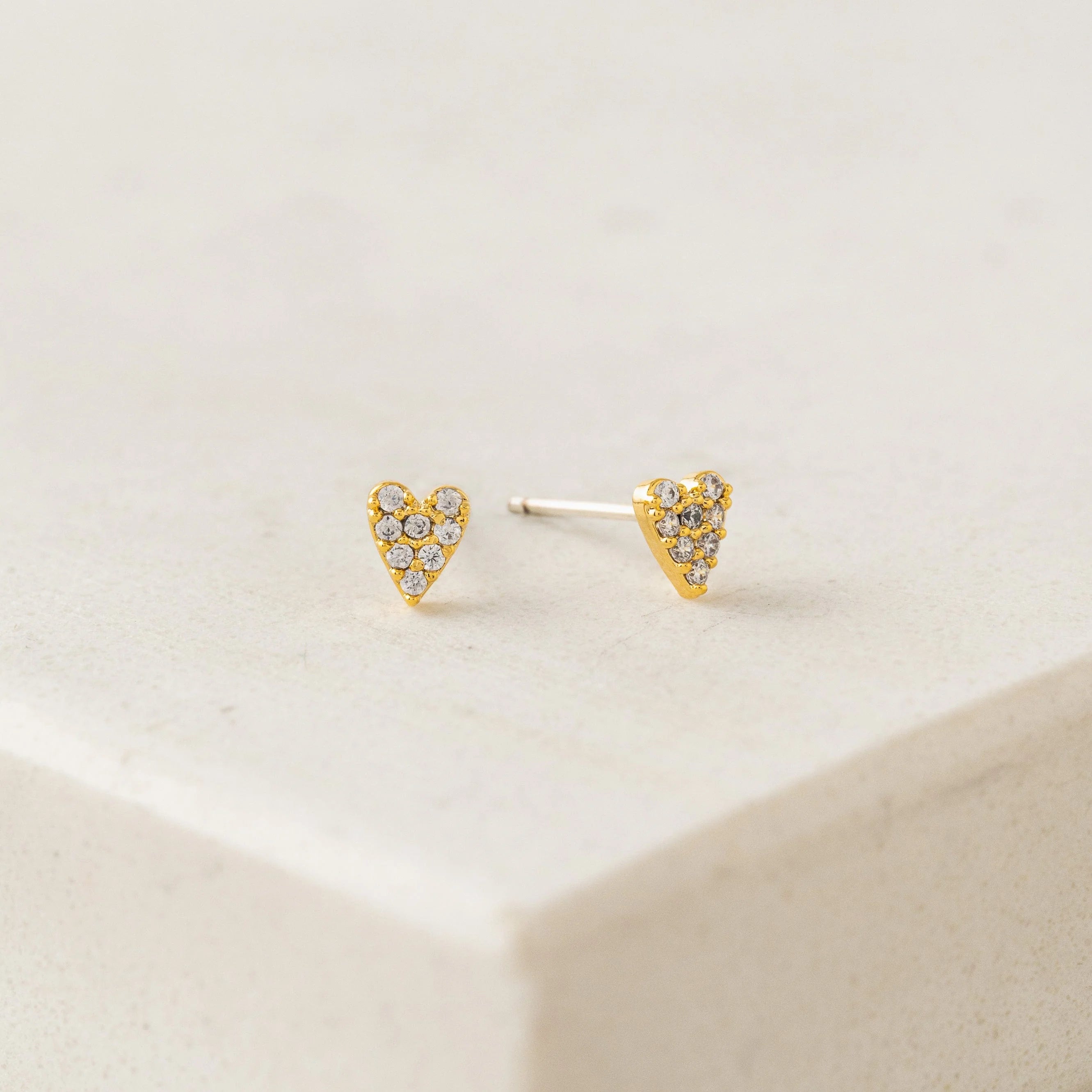 Flutter Heart Stud Earrings Gold